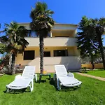 Vedrana Apartment Zadar