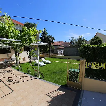 Vedrana Apartamento Zadar