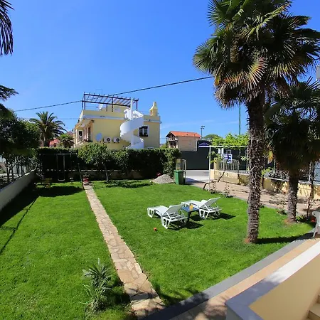 Vedrana Apartamento Zadar