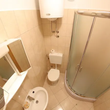 Vedrana Apartment *