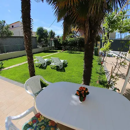 Vedrana Apartman Zára