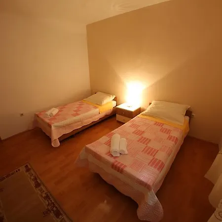 Apartment Vedrana *